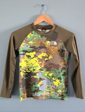 The North Face Boys' Camo Sun Shirt - Olive & Yellow 7/8